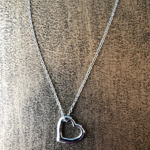 Free with any purchase! Silver plated brass tiny floating heart 18” necklace - Picture 2 of 7